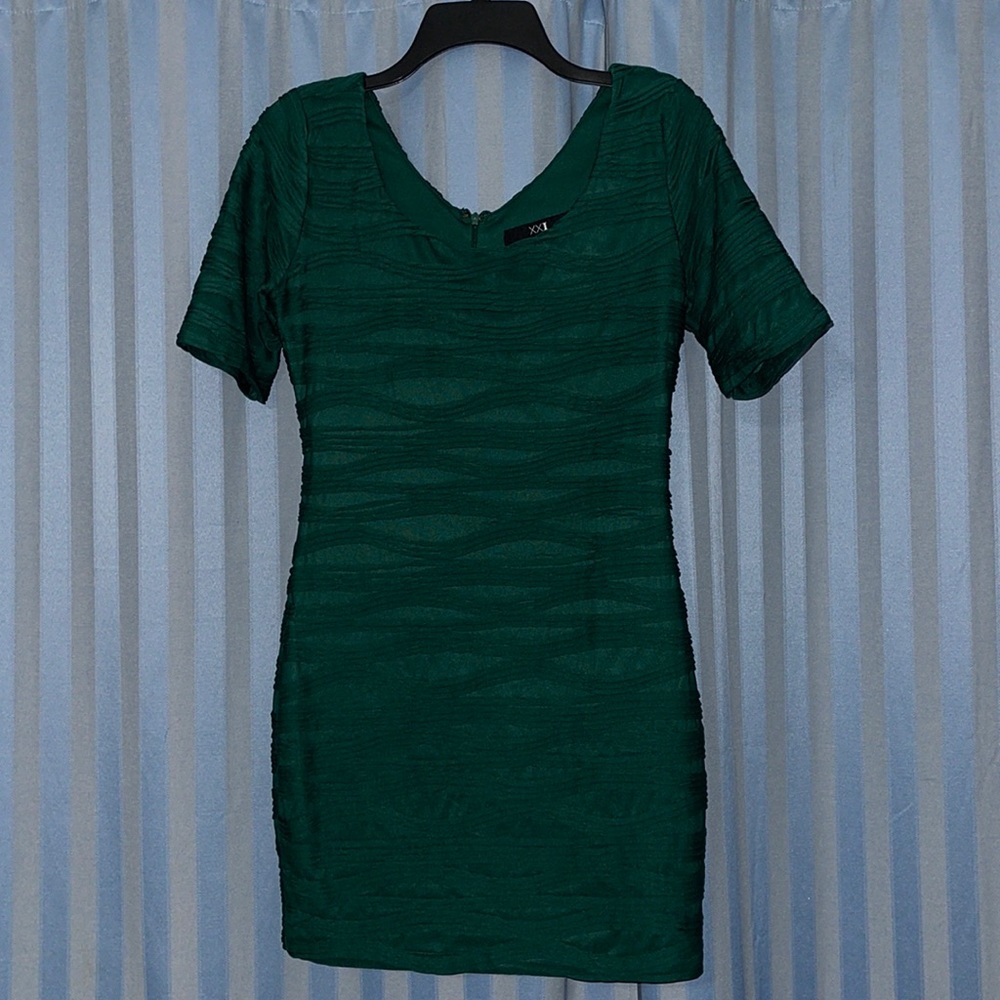 XXI medium cocktail dress
